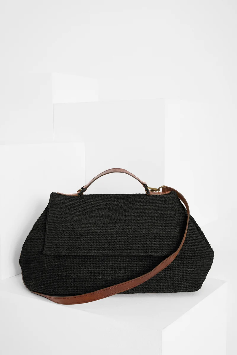 LAHADY Black