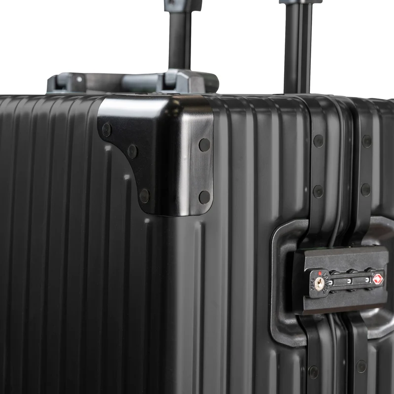 Elite / Aluminum 2-Piece Luggage Set