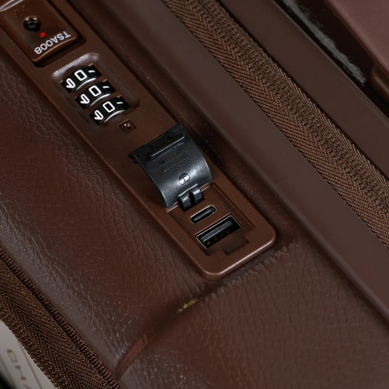 Onyx Carry-on