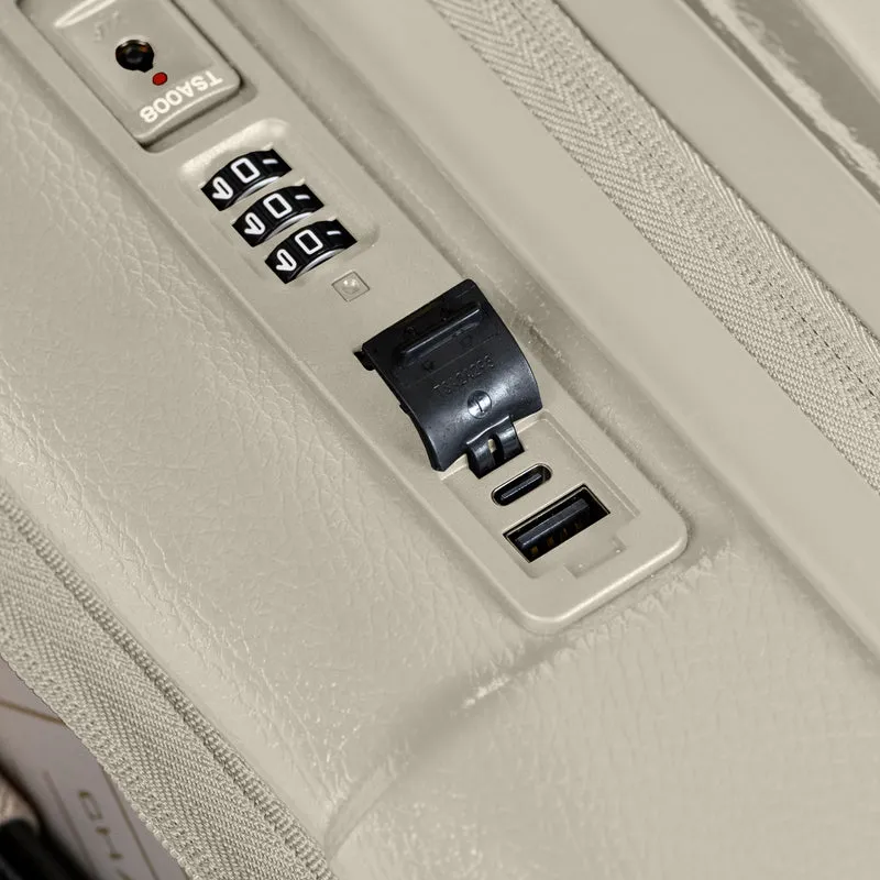 Onyx Carry-on