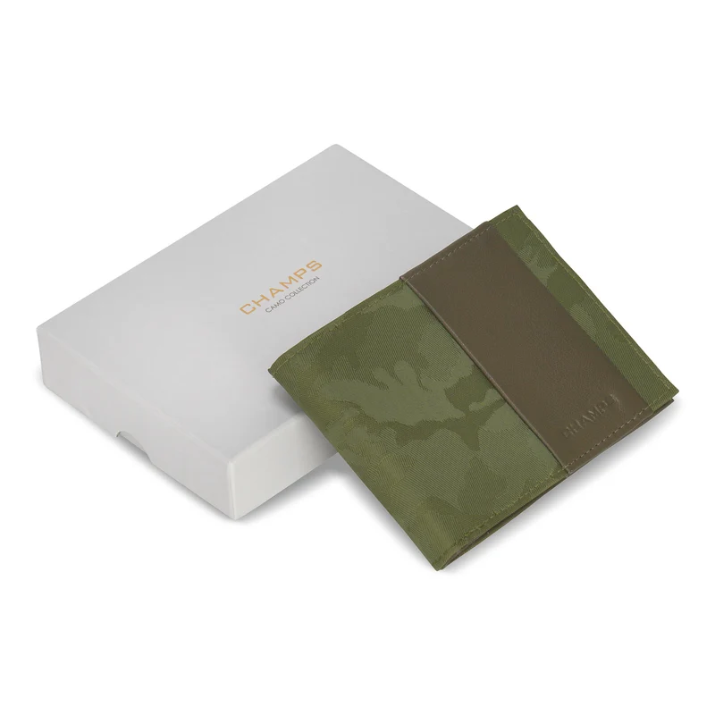 Camo / Leather Center Wing Wallet