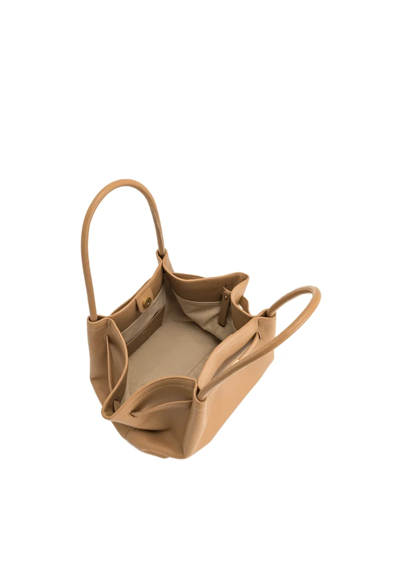 JW PEI Cabas Hana Medium Latte Color