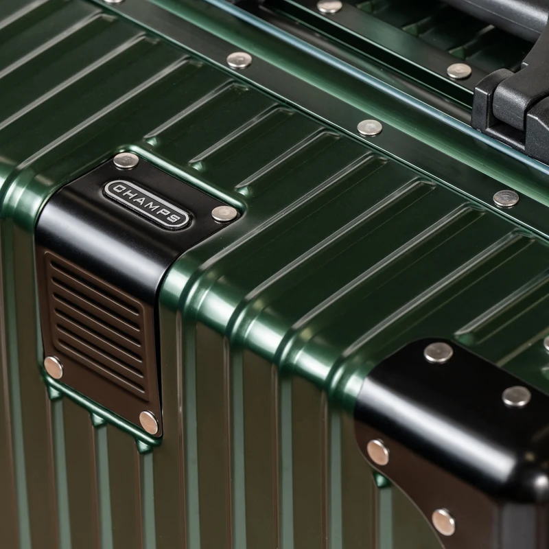 Elite Aluminum Carry-on