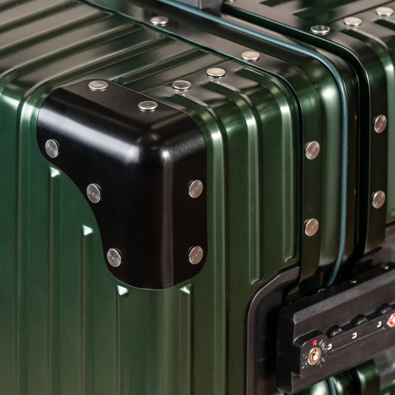 Elite Aluminum Carry-on