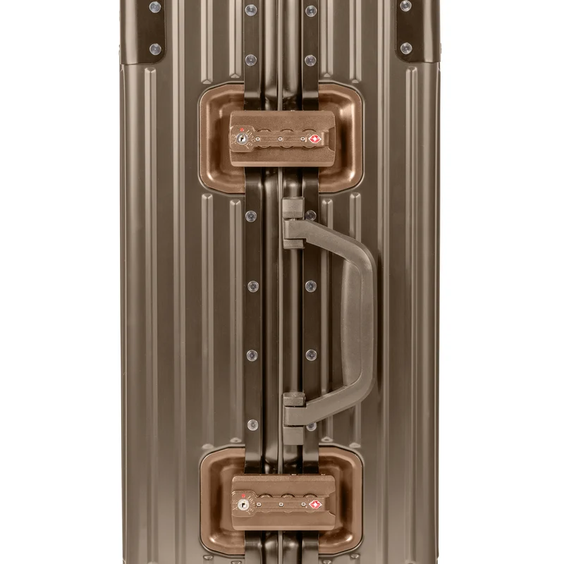 Elite Aluminum Carry-on
