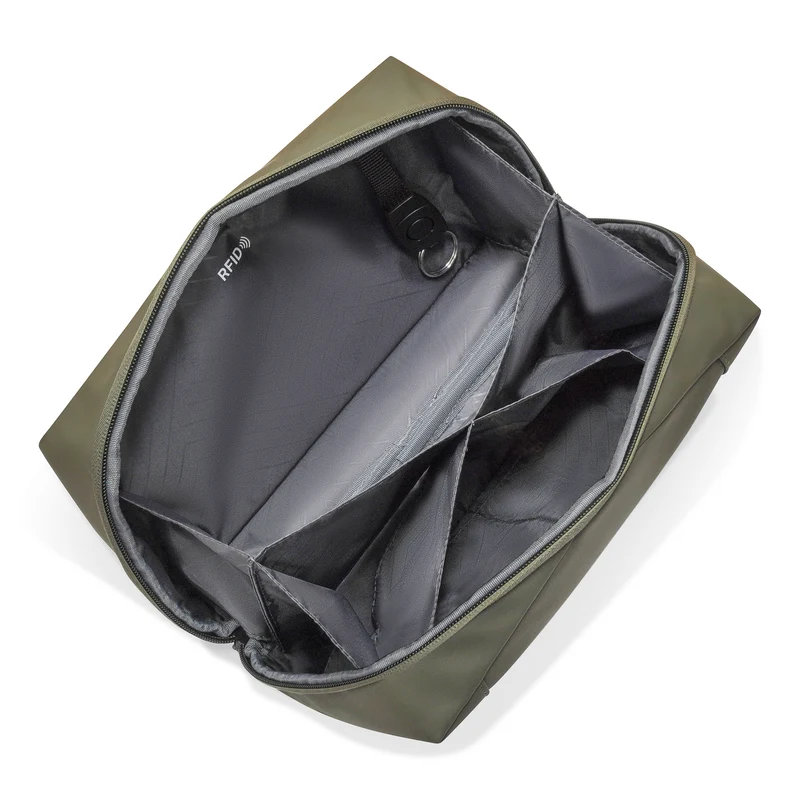 Onyx / Toiletry Bag