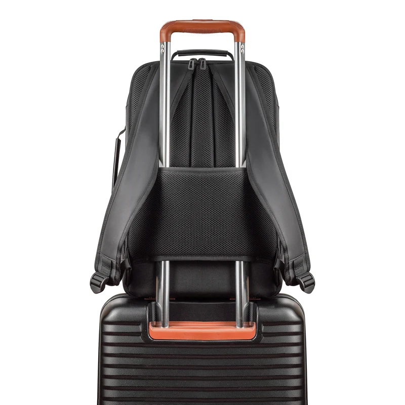 Onyx / Travel Backpack