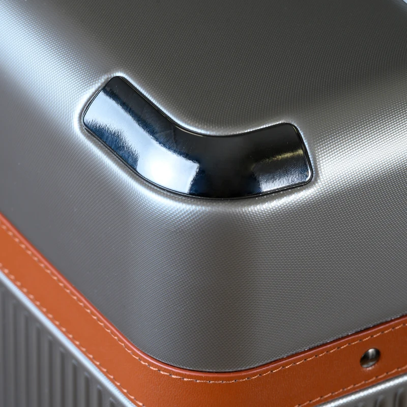 Vintage Air / 3-Piece Luggage Set
