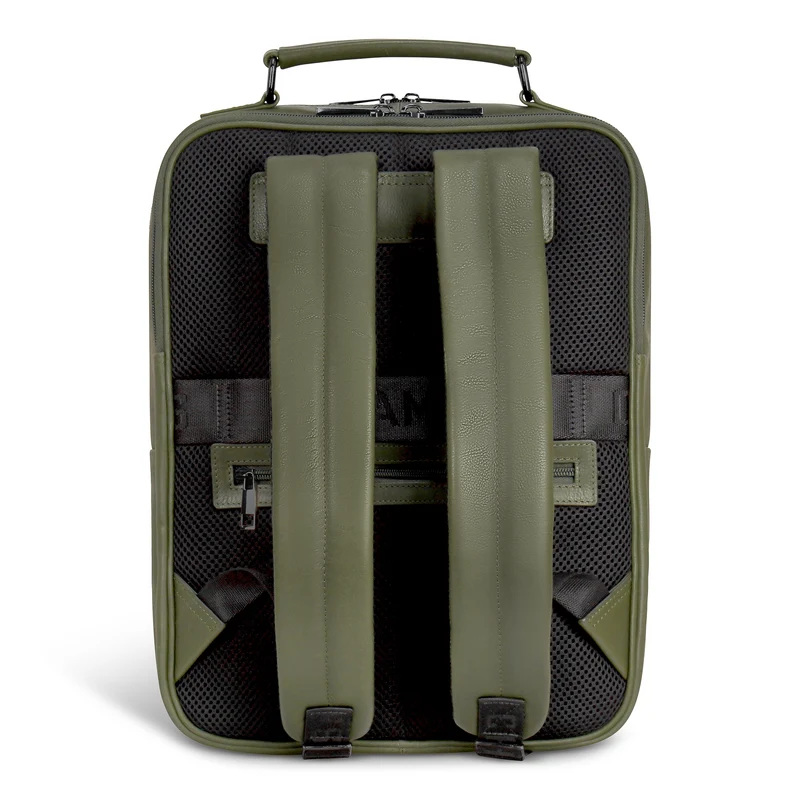 Onyx Leather Compact Backpack