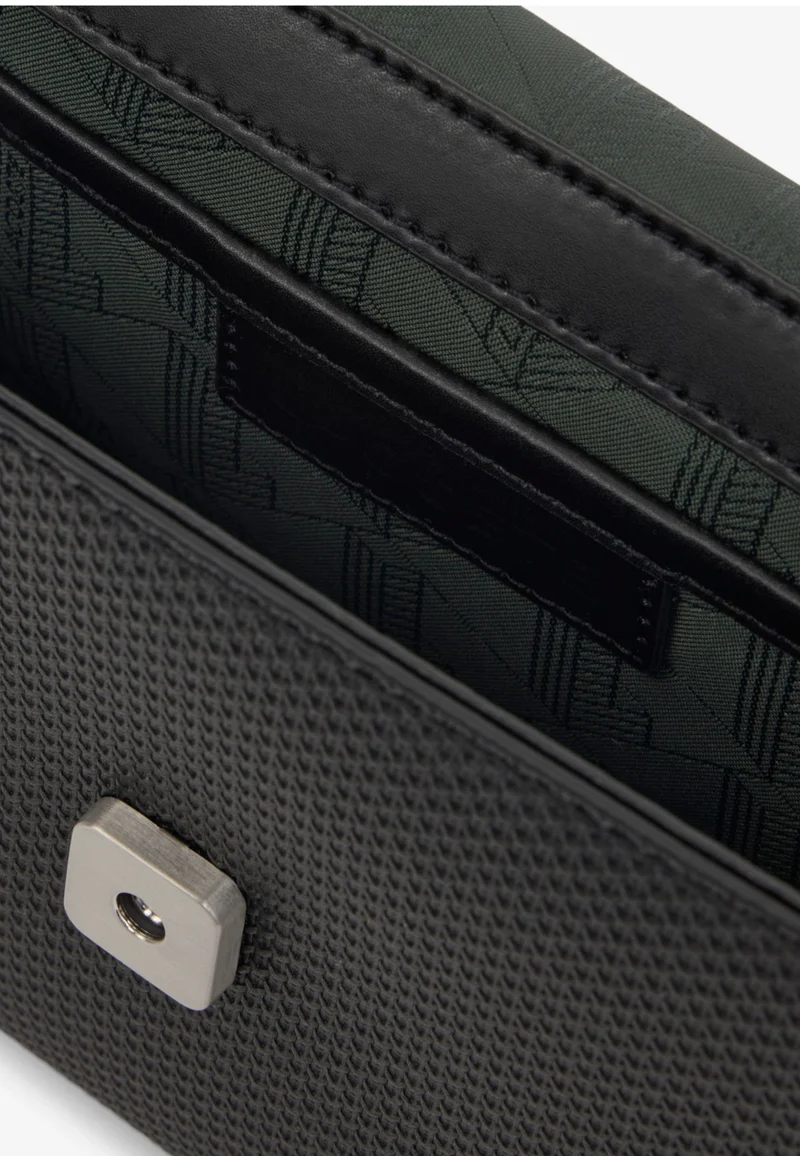 Lacoste Sacoche Mini Chantaco Cuir Noir