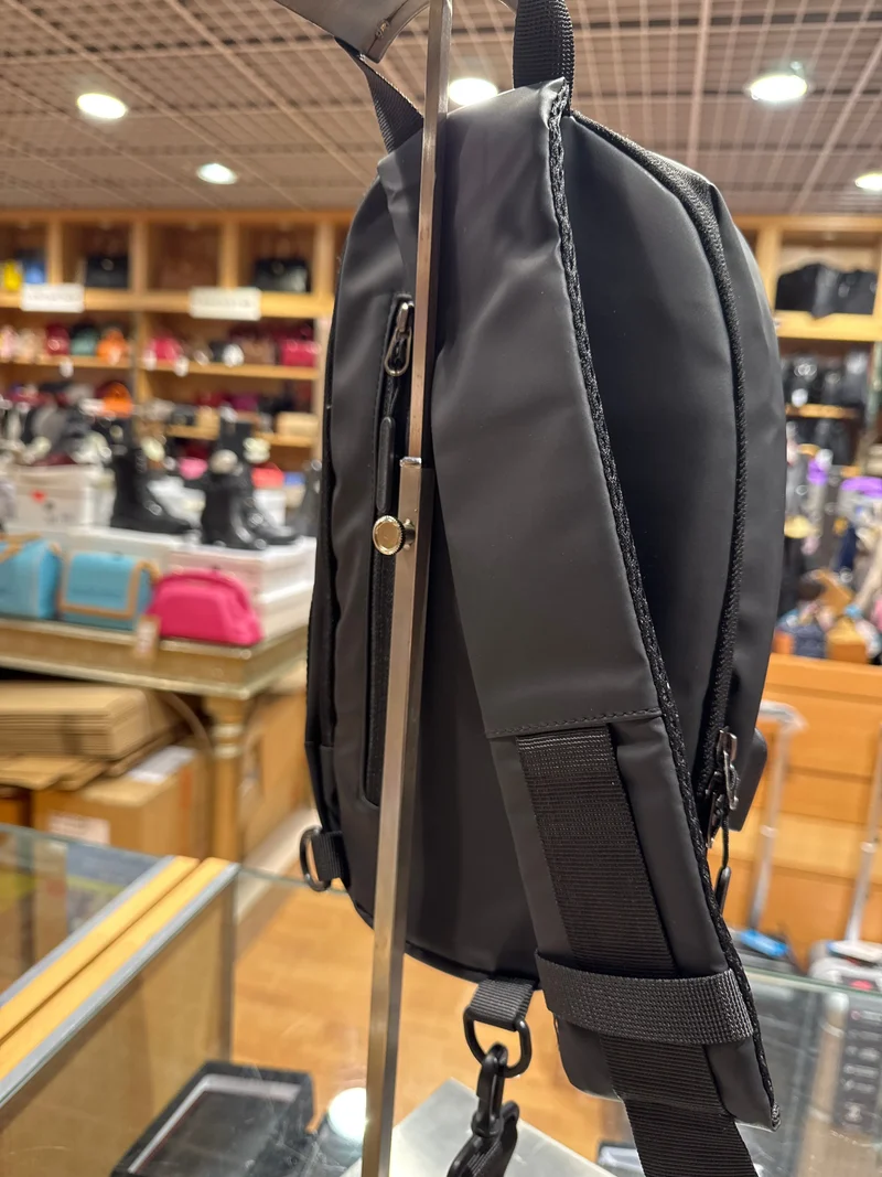 Sacoche holster zippée porté croisé Fashion bag Noir