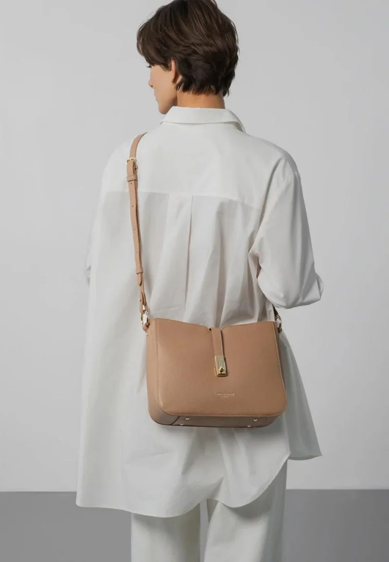 Lancaster Sac besace Zippé L Milano Horizon Sable