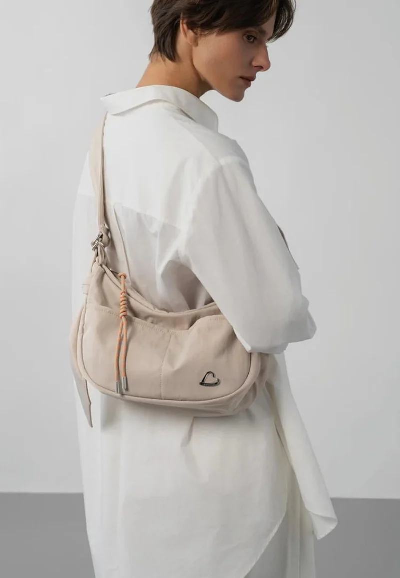 Lancaster Sac Besace Basic Love Beige Fumé