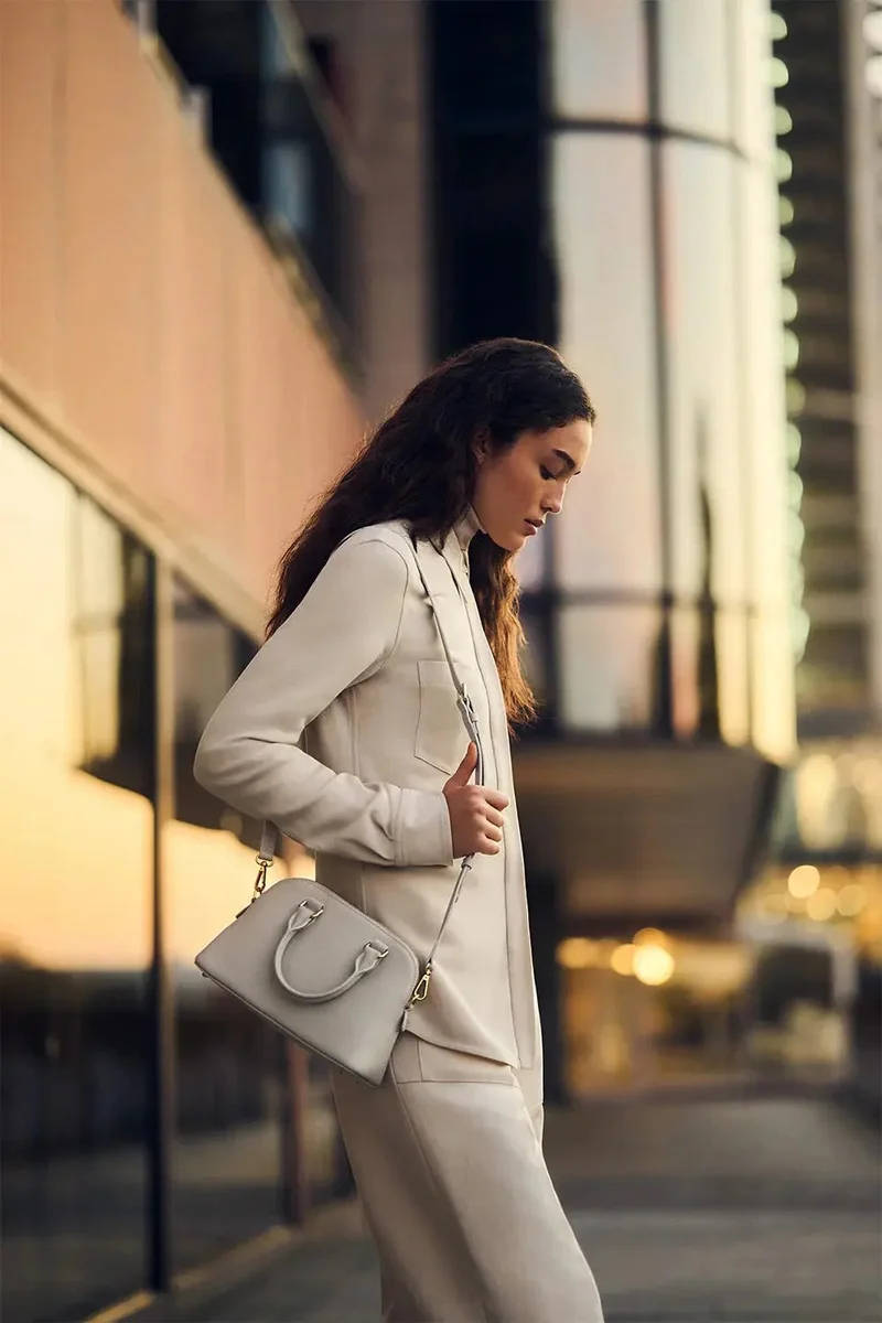 Lancaster Sac demi lune Zippé M Sierra Jia Ivoire