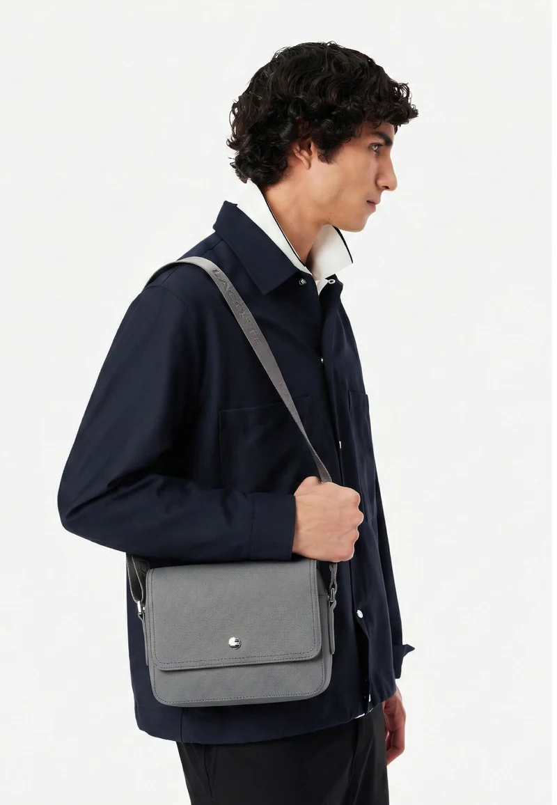 Lacoste Petit sac messenger Homme Langon Petit Piqué
