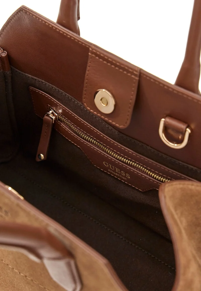 Guess Sac Bandoulière Yulia Small Satchel Chocolate