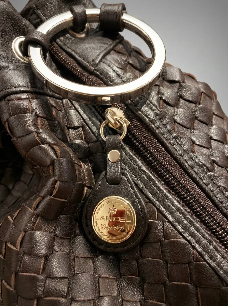 Lancel Sac à main en cuir Marron en Cuir