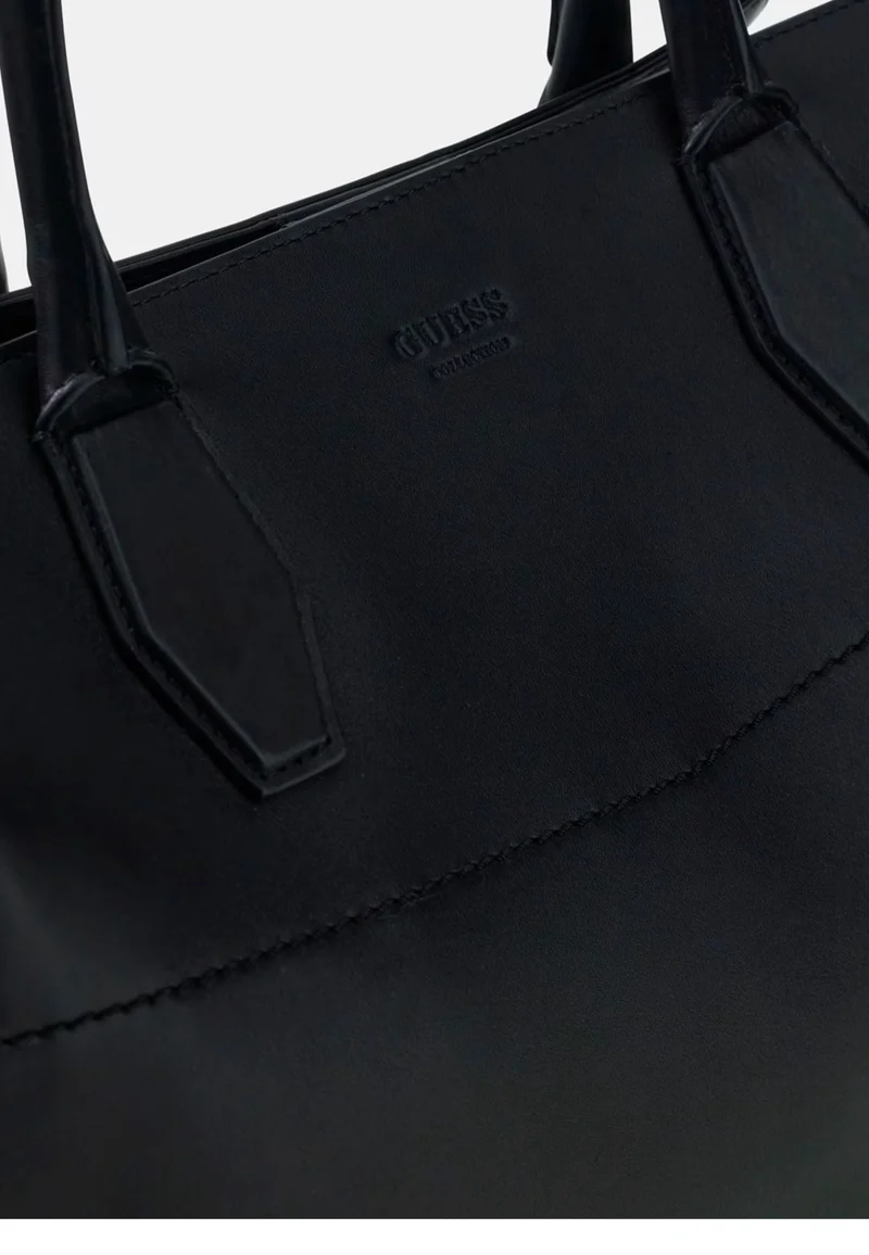 Guess Sac Bandoulière Yulia Small Satchel Black