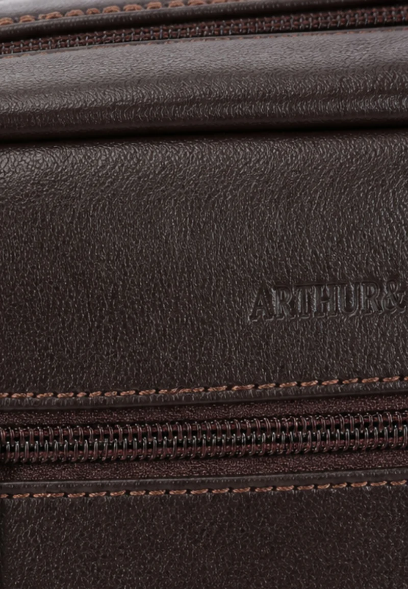 Arthur & Aston Trousse de Toilette Homme Chataigne