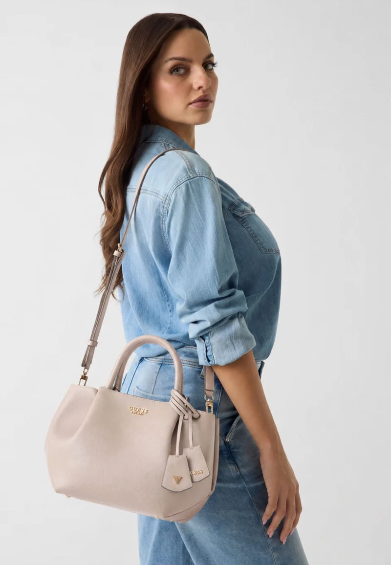 Guess Sac Bandoulière Noelle Girlfriend Sa Light Taupe