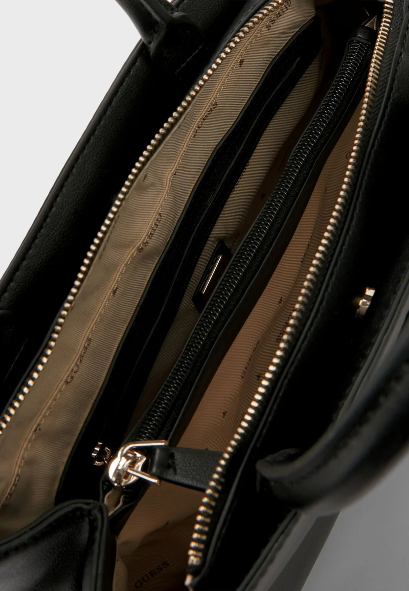 Guess Sac Bandoulière Anadela 3 Comp Satch Black