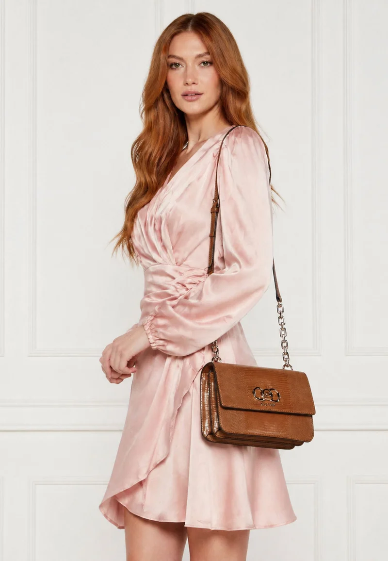 Guess Sac Bandoulière Anadela 3 Comp Satch Cognac
