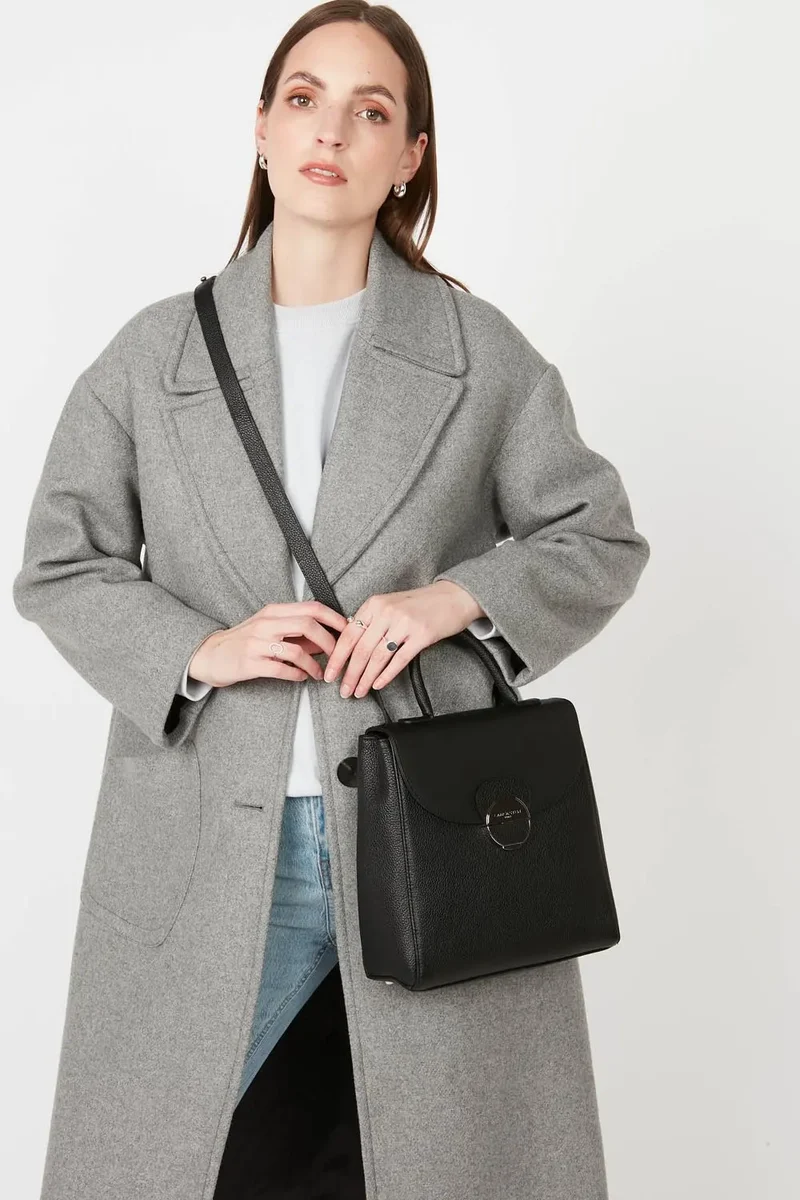 Lancaster Sac à dos A rabat avec fermoir Pia Noir