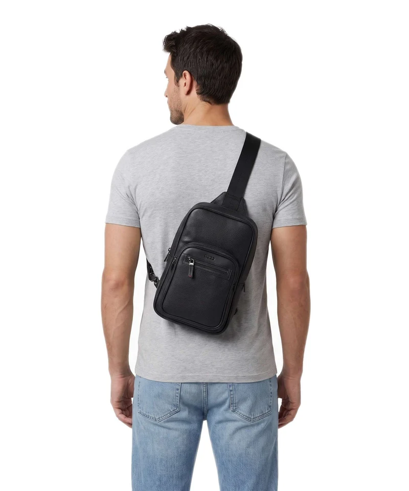Hugo Huke Sac sling black
