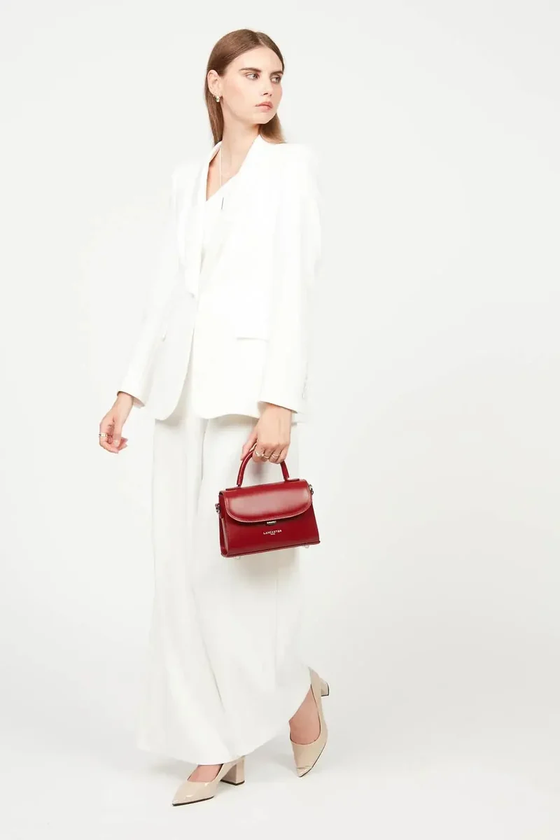 Lancaster Sac rabat cuir Suave Even Carmin