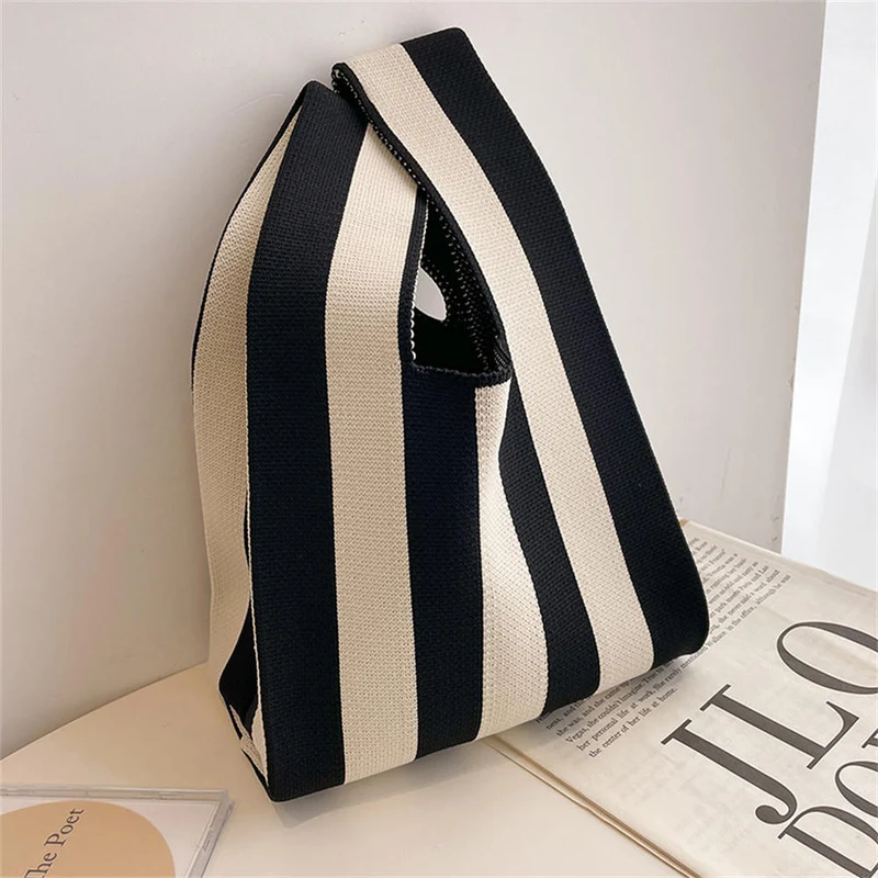 Sac seau minimaliste ⎮Summer & Chic