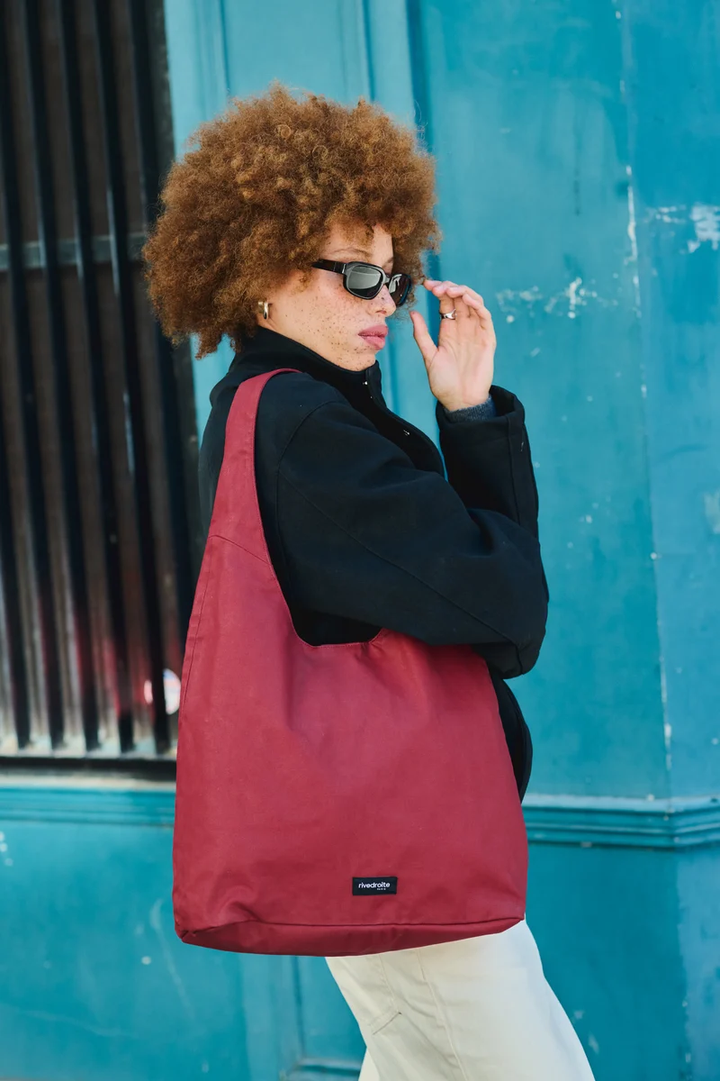 Richelieu le sac hobo - Coton organique enduit Rouge