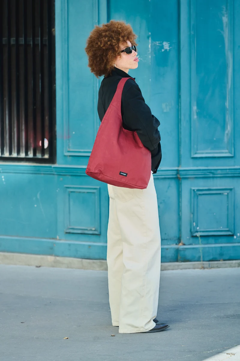 Richelieu le sac hobo - Coton organique enduit Rouge