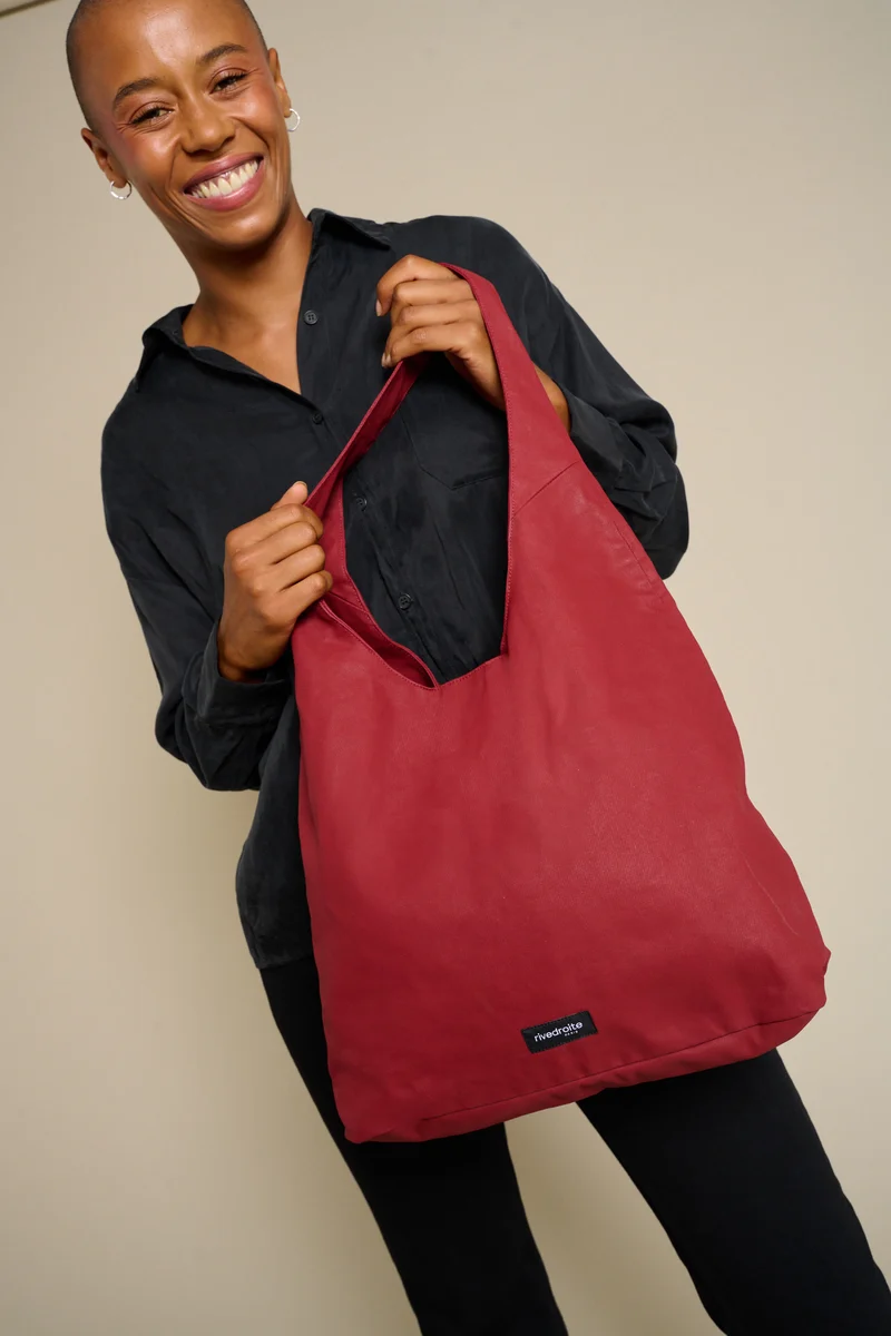 Richelieu le sac hobo - Coton organique enduit Rouge