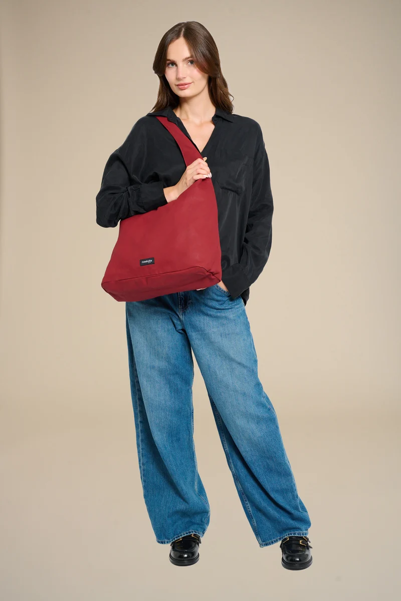 Richelieu le sac hobo - Coton organique enduit Rouge