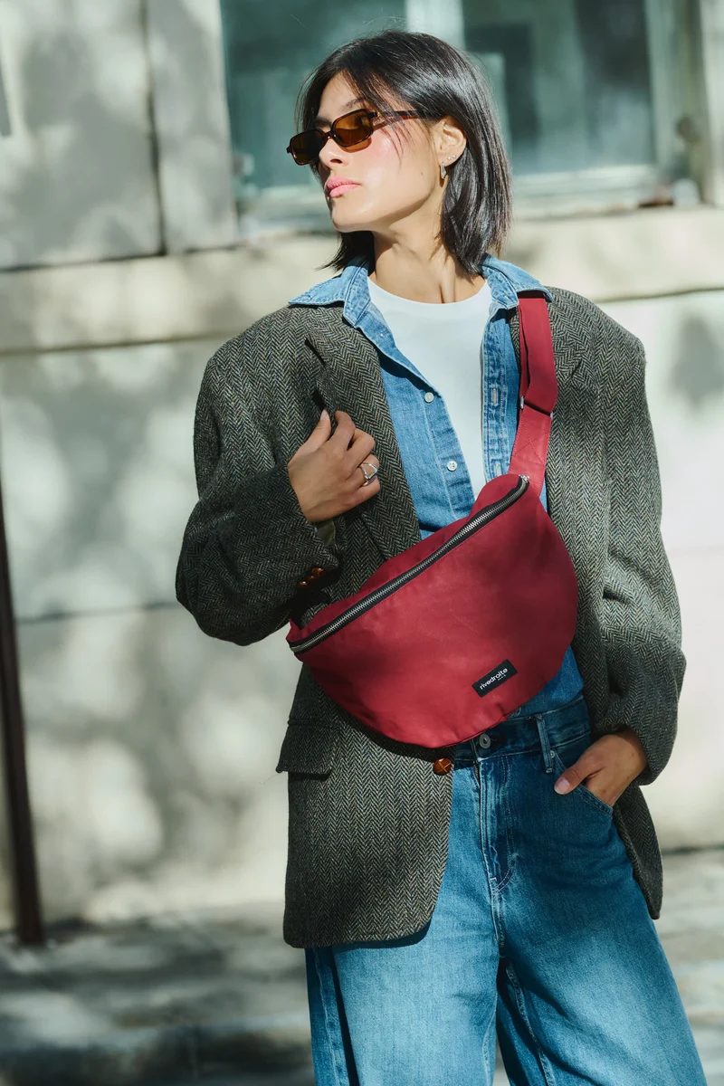Custine XL le grand sac banane - Coton organique enduit Rouge