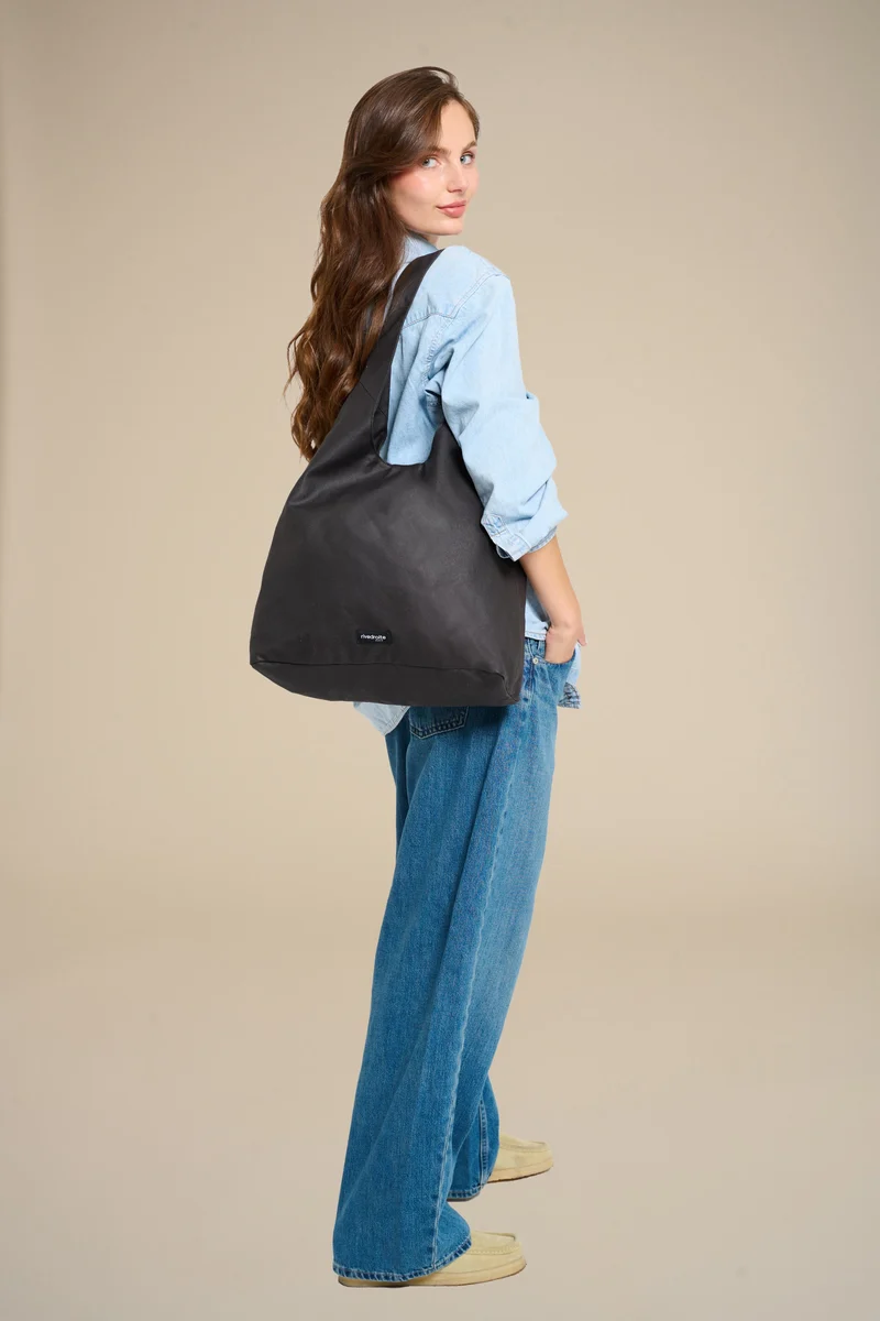 Richelieu le sac hobo - Coton recyclé ciré Noir