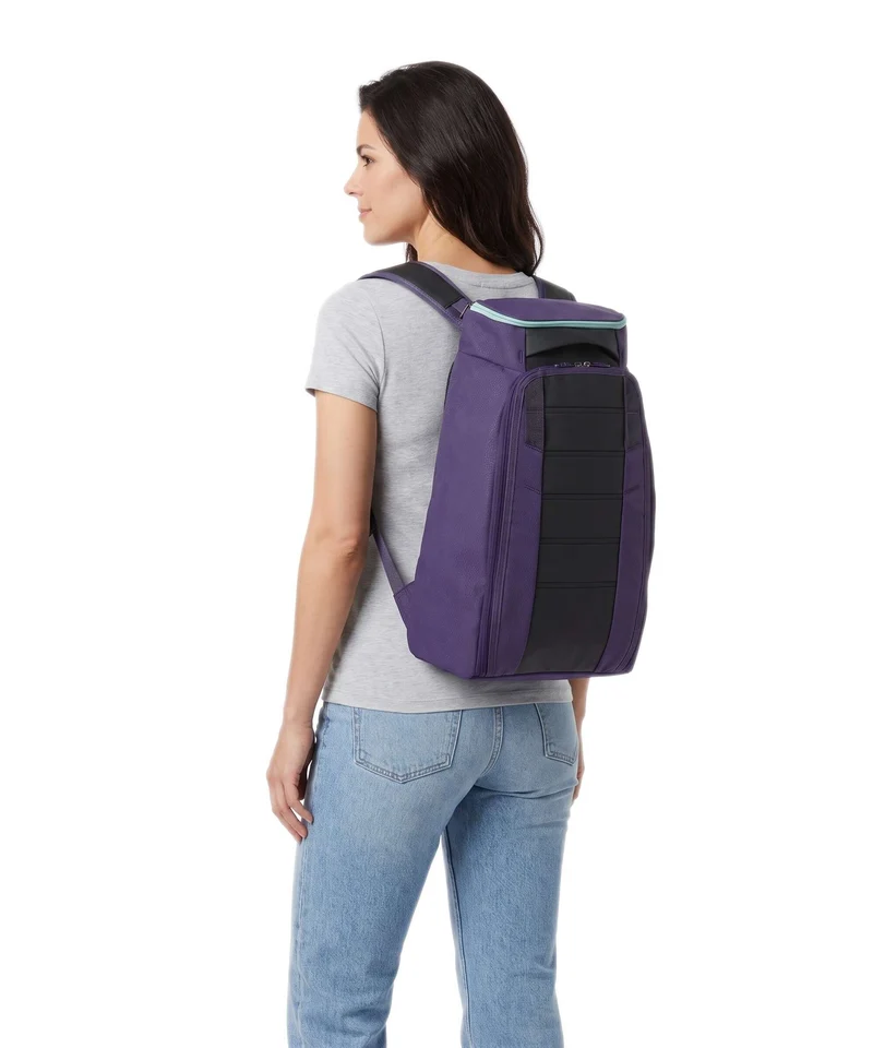 Db Hugger 25 Sac à dos black purple