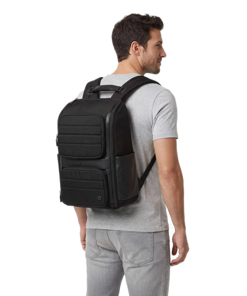 Piquadro Oberon 18 Sac à dos d'ordinateur black