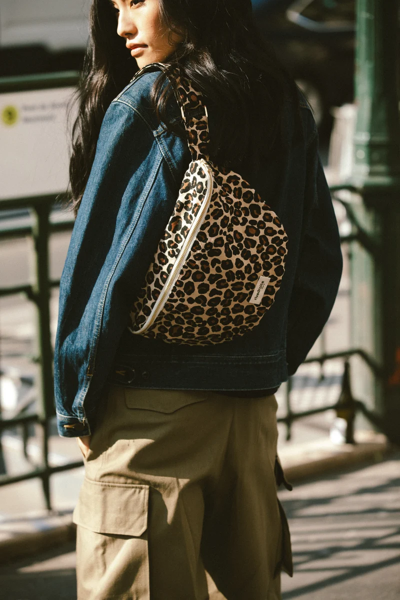 Custine XL le sac banane - Coton recyclé Léopard Beige