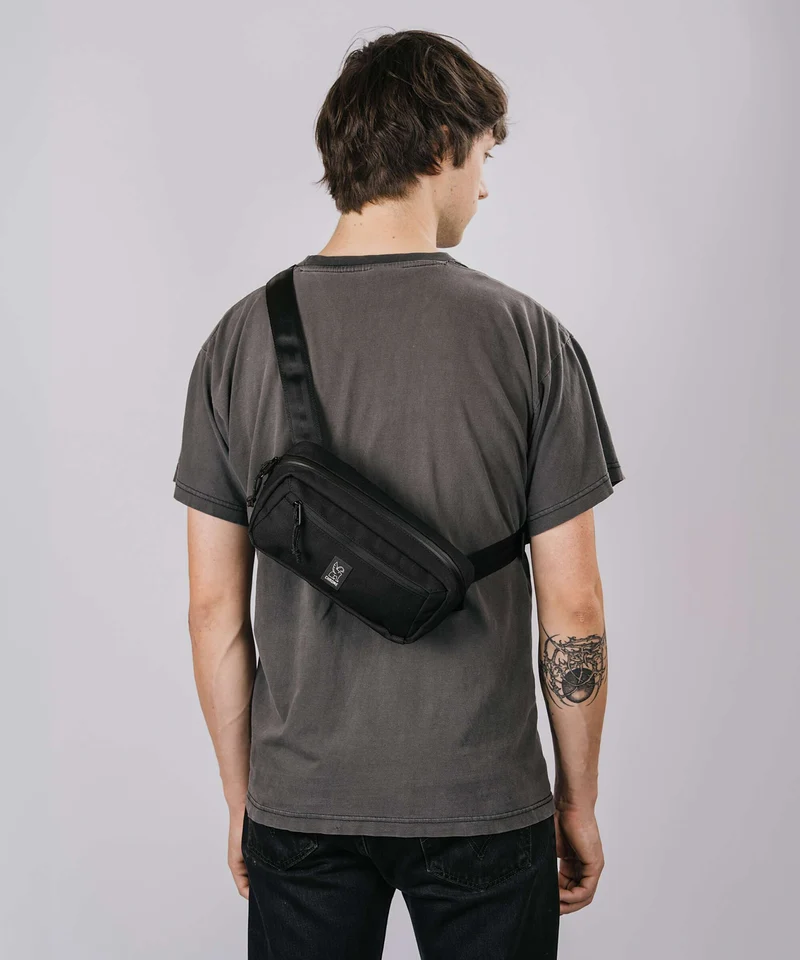 Chrome Kadet Micro Sac sling black