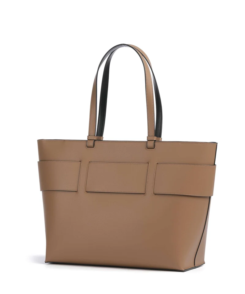 Armani Exchange Susy M Cabas marionette