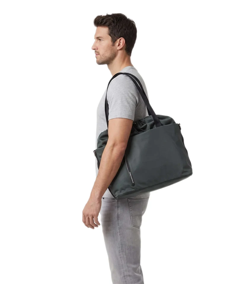 Mandarina Duck Hunter Cabas urban chic