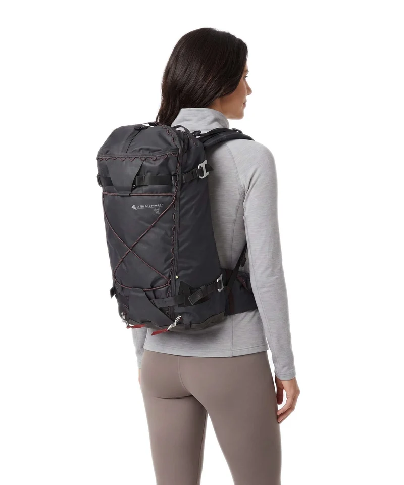 Klättermusen Kåre 30 Sac à dos de randonnée raven