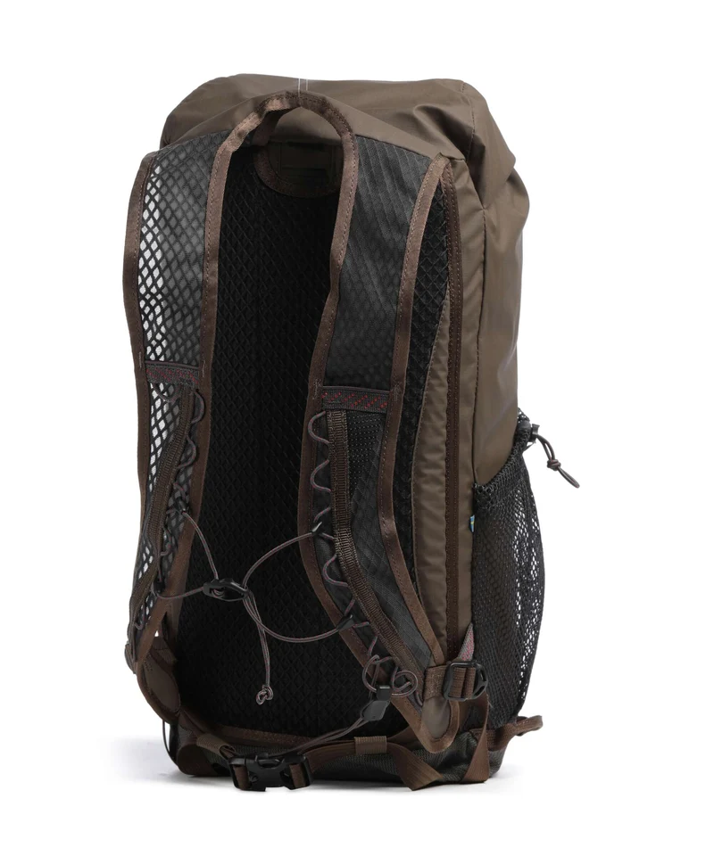 Klättermusen Fjörm 18 Sac à dos de trekking slate brown