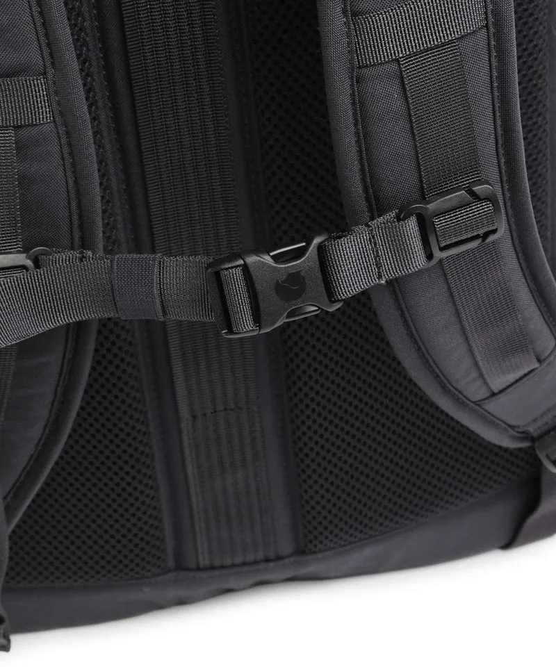 Fjällräven Travel 30 Sac à dos de voyage coal black