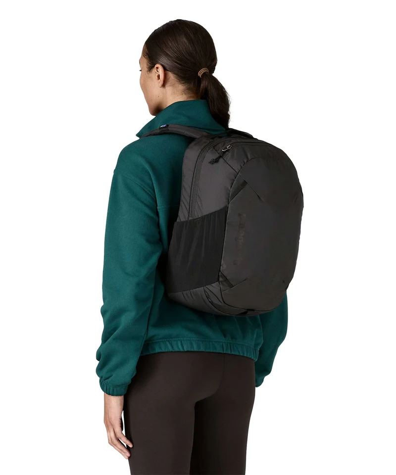 Patagonia Atom 24 Sac à dos berry fig
