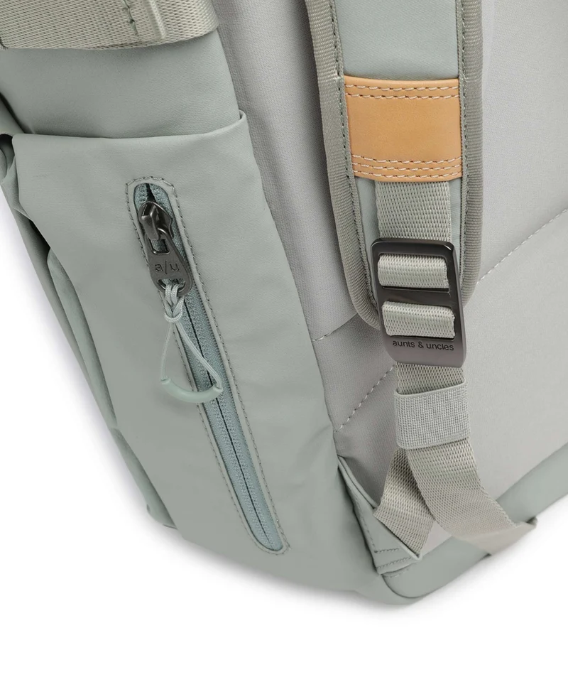 Aunts & Uncles Japan RE Tokachi Sac à dos roll-top sage green