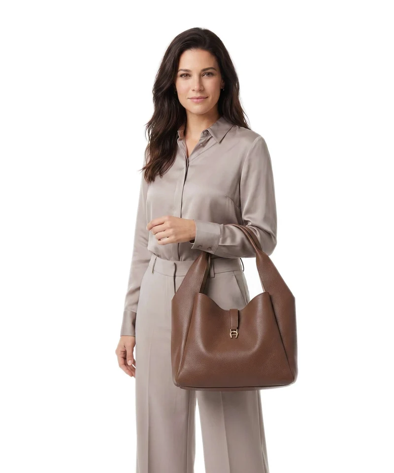 Aigner Zaira M Sac fourre-tout saddle brown