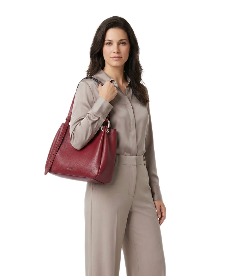 Furla Nuvola M Sac fourre-tout ciliegia