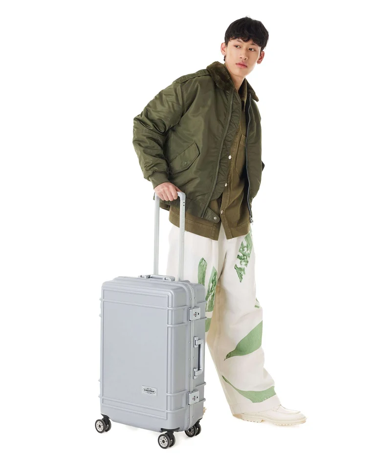 Eastpak Resist'R Case Valise 4 roues metal silver
